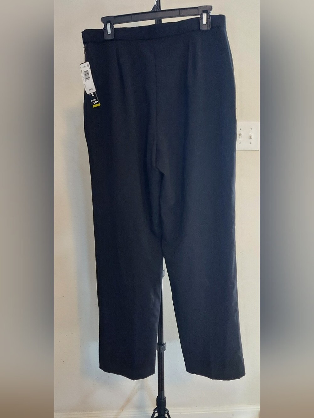 Briggs New York Classic Black Straight-Leg Trousers - Picture 2 of 5
